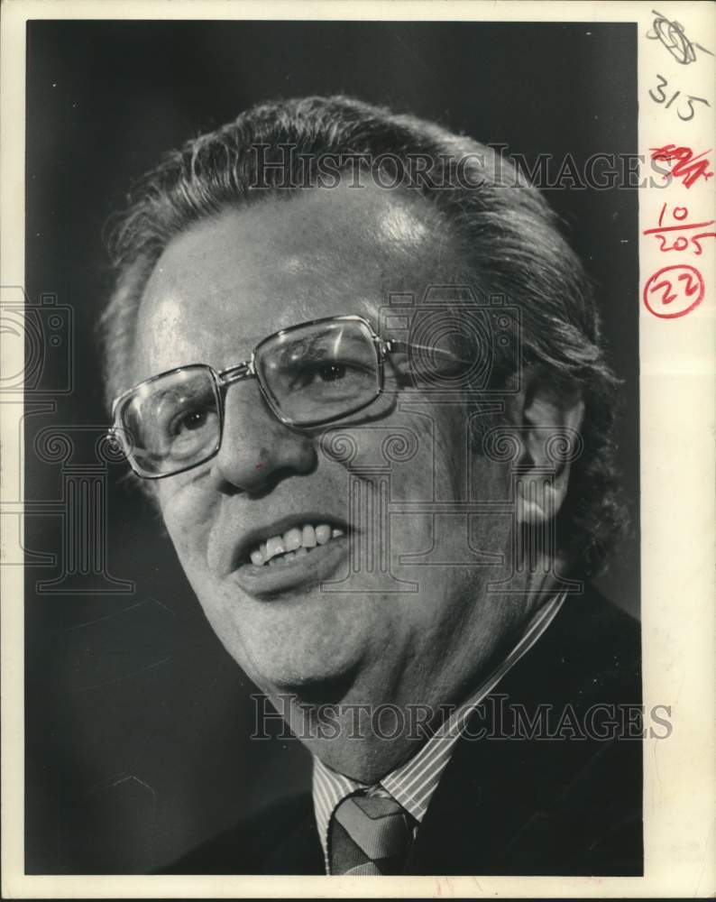 1972 Press Photo Larry O'Brien, chairman of the National Democratic Party- Historic Images