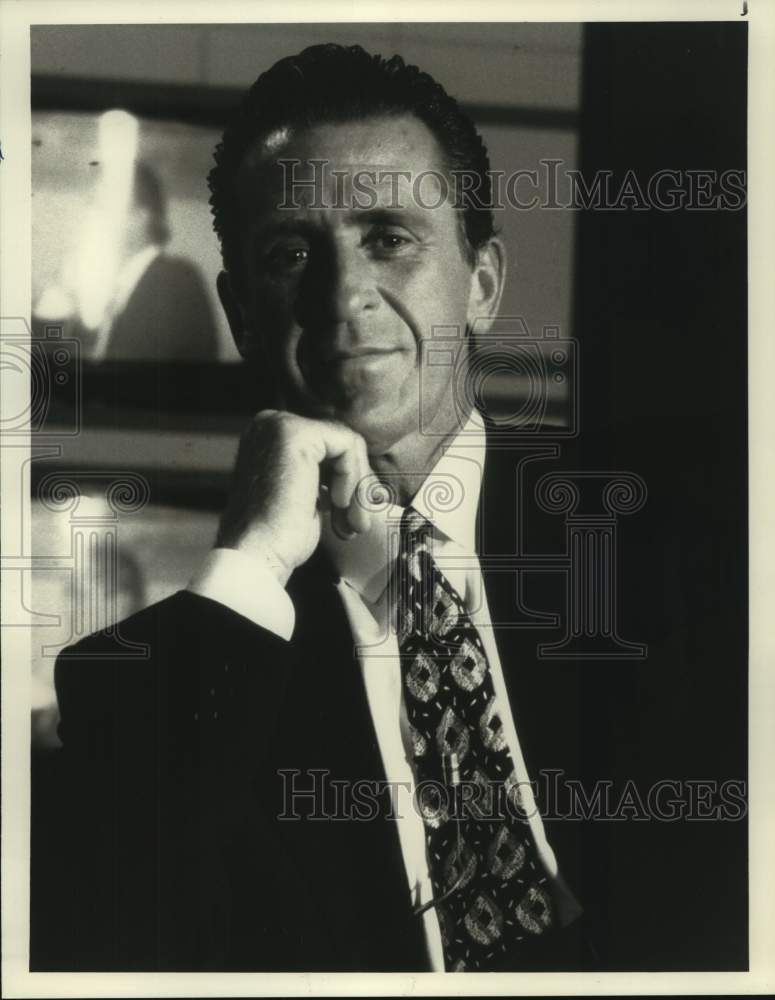 1997 Press Photo Pat Riley, NBA basketball coach and co-host of &quot;NBA Showtime&quot;- Historic Images