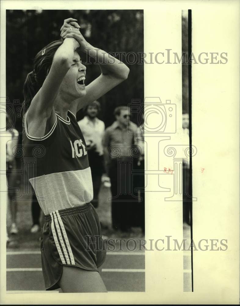 1980 Press Photo 800 meter women's race winner, Disa Lewis of Rice University.- Historic Images