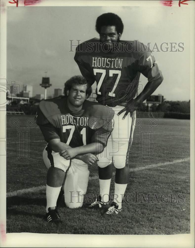 1974 Press Photo University of Houston football player Everett Little, teammate.- Historic Images