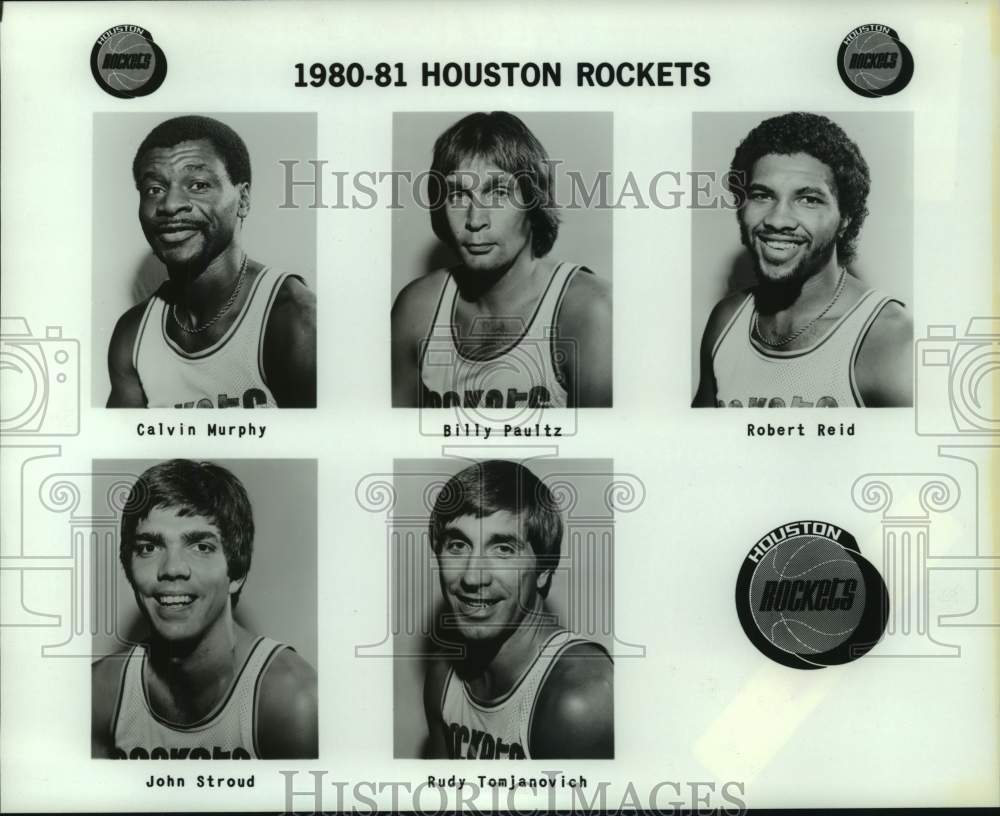 1980 Press Photo Members of the Houston Rockets basketball team. - hcs12660- Historic Images