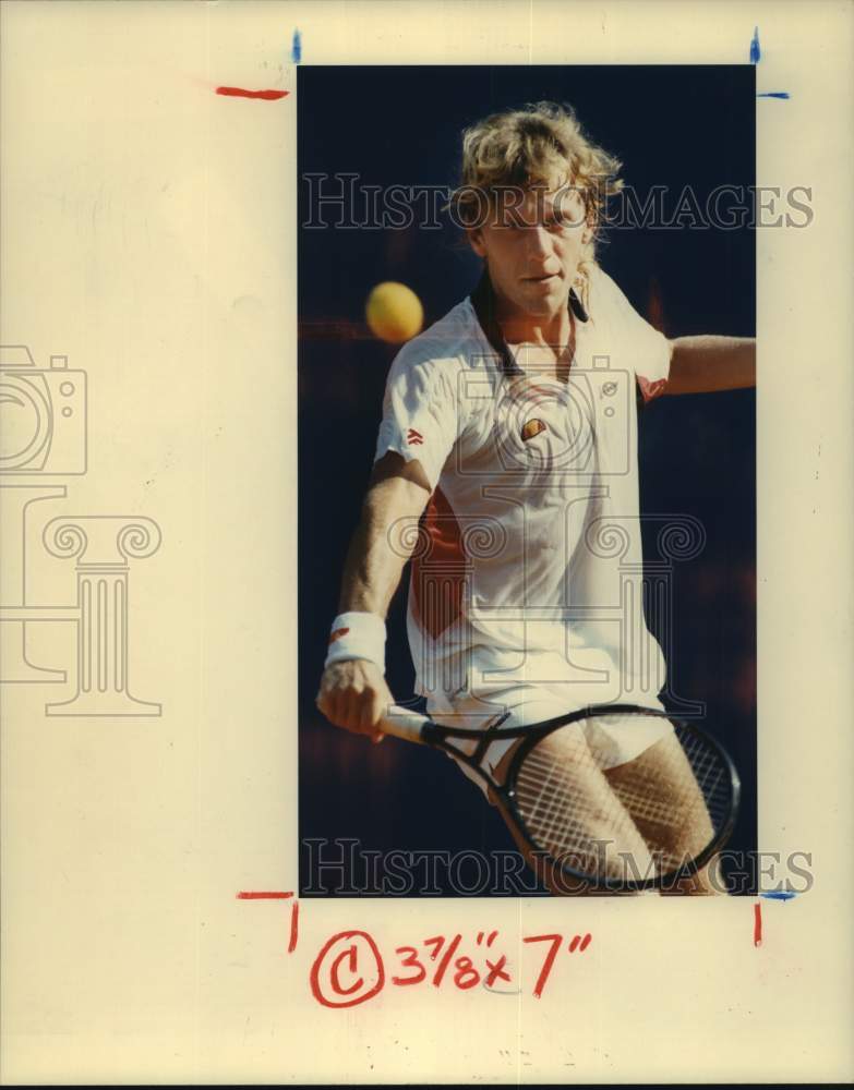 1989 Press Photo Professional tennis player Bruno Oresar of Yugoslavia.- Historic Images