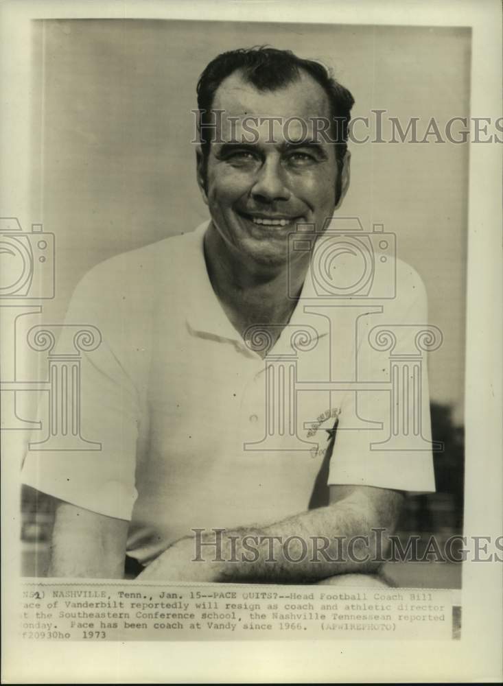 1973 Press Photo Vanderbilt University head football coach Bill Pace quits.- Historic Images