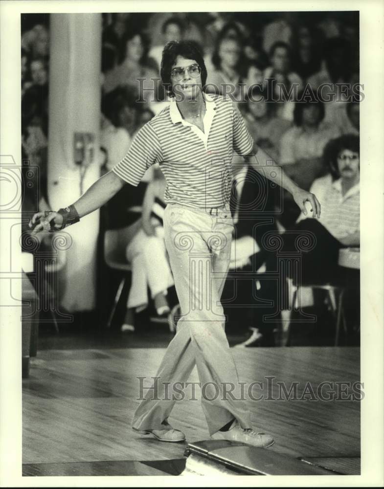 1979 Press Photo Professional bowler Eddie Ressler of Bellingham, WA.- Historic Images