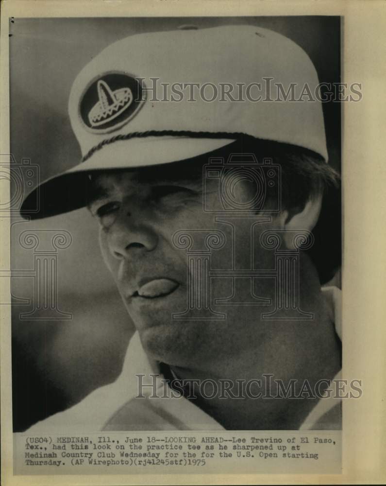 1975 Press Photo Pro golfer Lee Trevino focuses as he practices for U.S. Open.- Historic Images