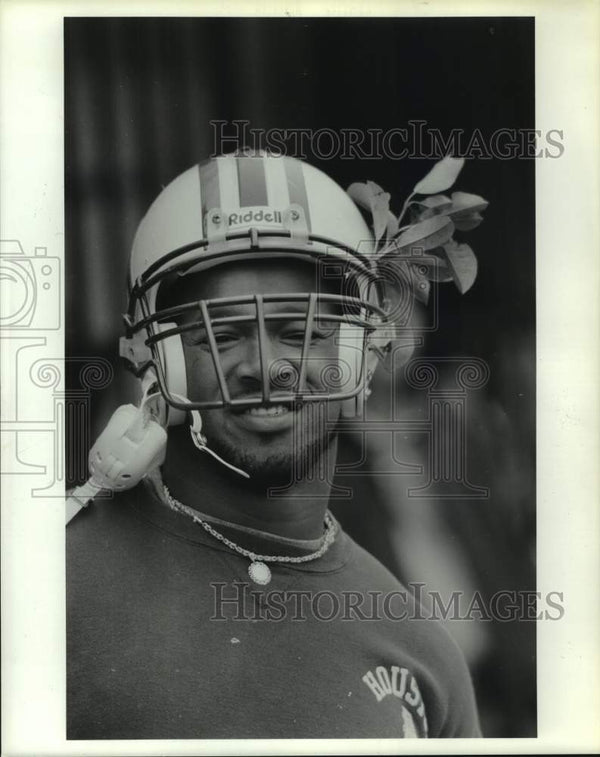 1989 Press Photo Houston Oilers football running back Mike Rozier wears ...