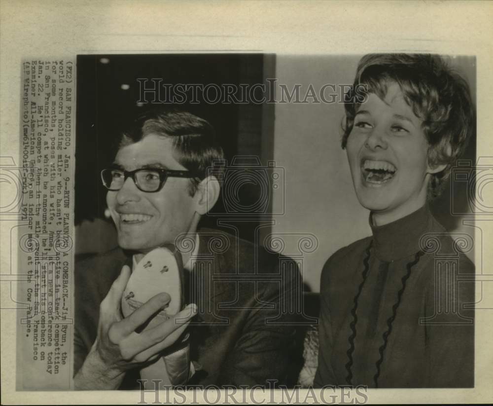 1971 Press Photo World record miler Jim Ryun with his wife Anne in San Francisco- Historic Images