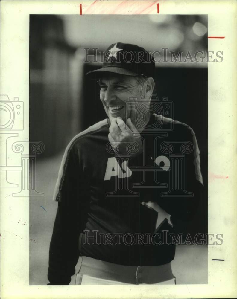 1985 Press Photo Astros manager Bob Lillis will not have to hunt for a job- Historic Images