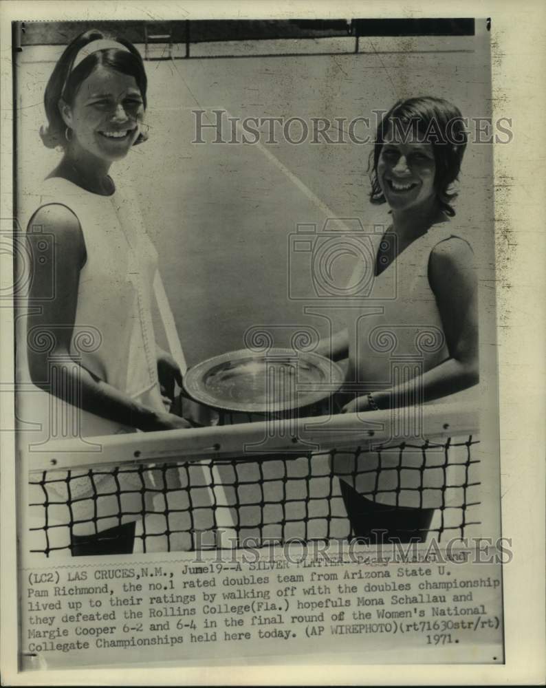 1971 Press Photo Doubles team of Peggy Michel & Pam Richmond from Arizona State- Historic Images