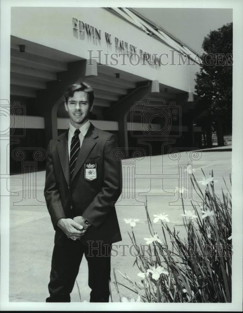 1984 Press Photo America's top gymnast Kurt Thomas to be Olympics commentator- Historic Images