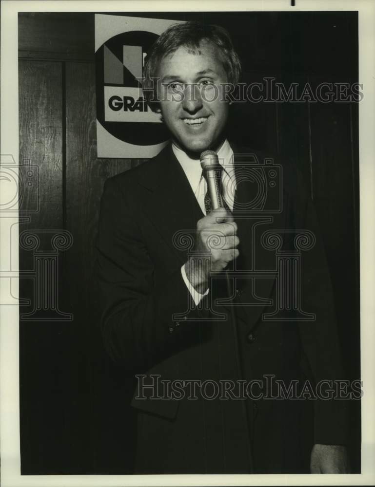 1976 Press Photo Viking quarterback Fran Tarkenton is newest of NBC Sports team- Historic Images