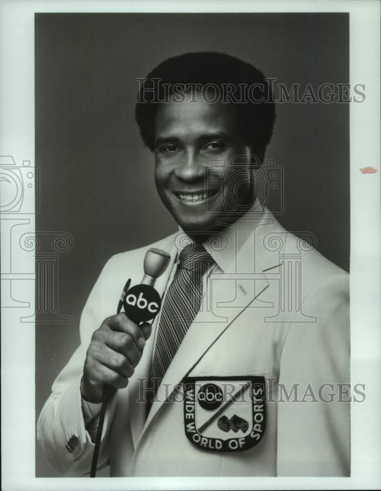 1985 Press Photo Lynn Swann will serve a third season as ABC Sports commentator- Historic Images