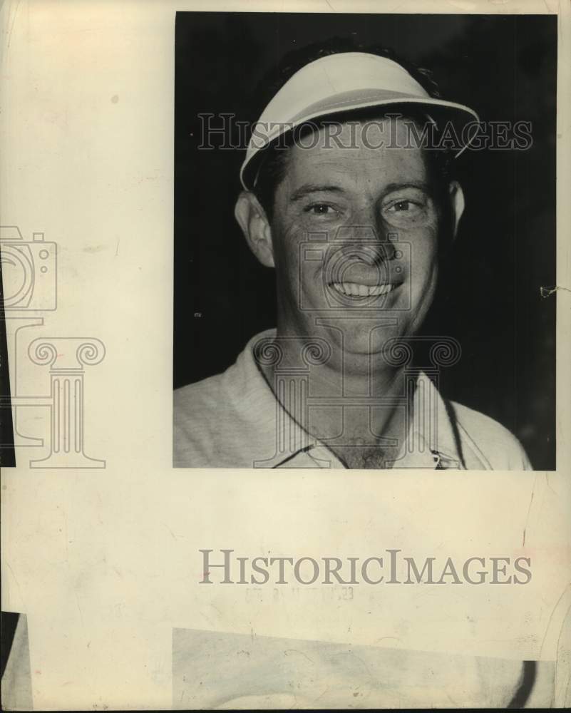 1953 Press Photo Professional golfer Cary Middlecoff. - hcs21091- Historic Images