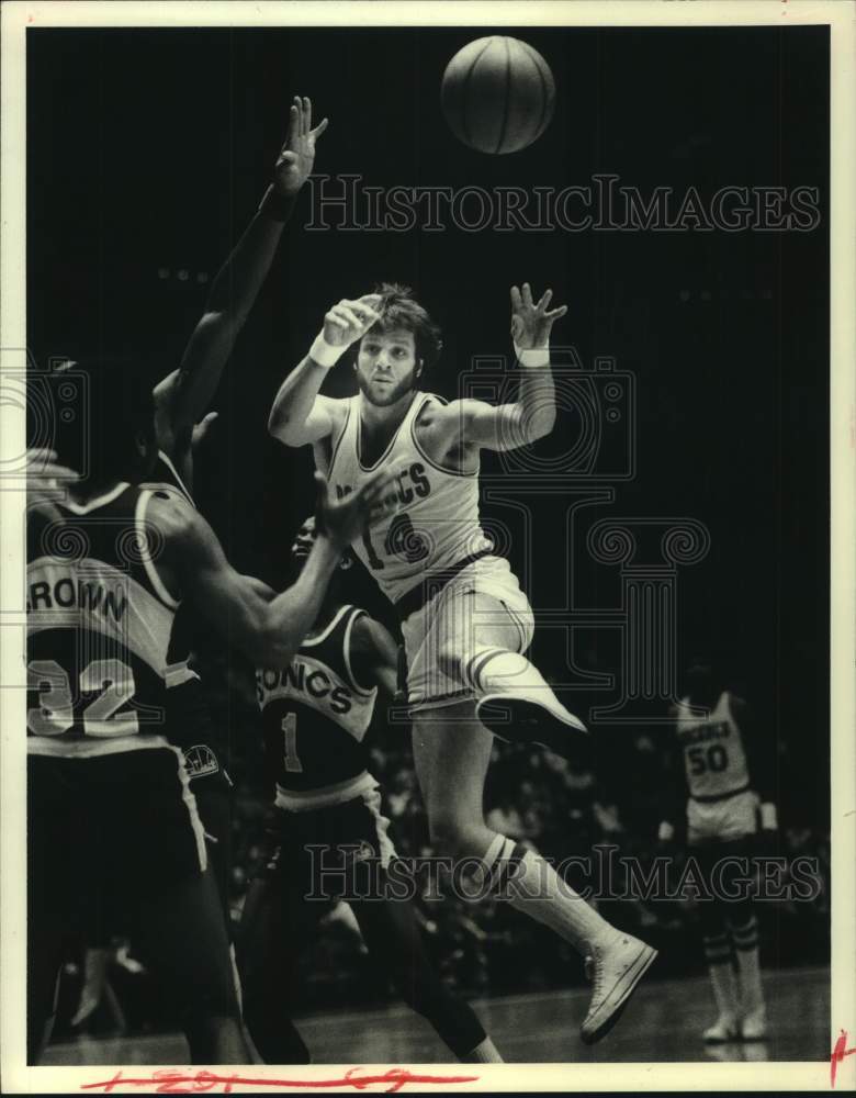 1979 Press Photo Houston Rockets Basketball Player Mike Newlin - hcs21108- Historic Images