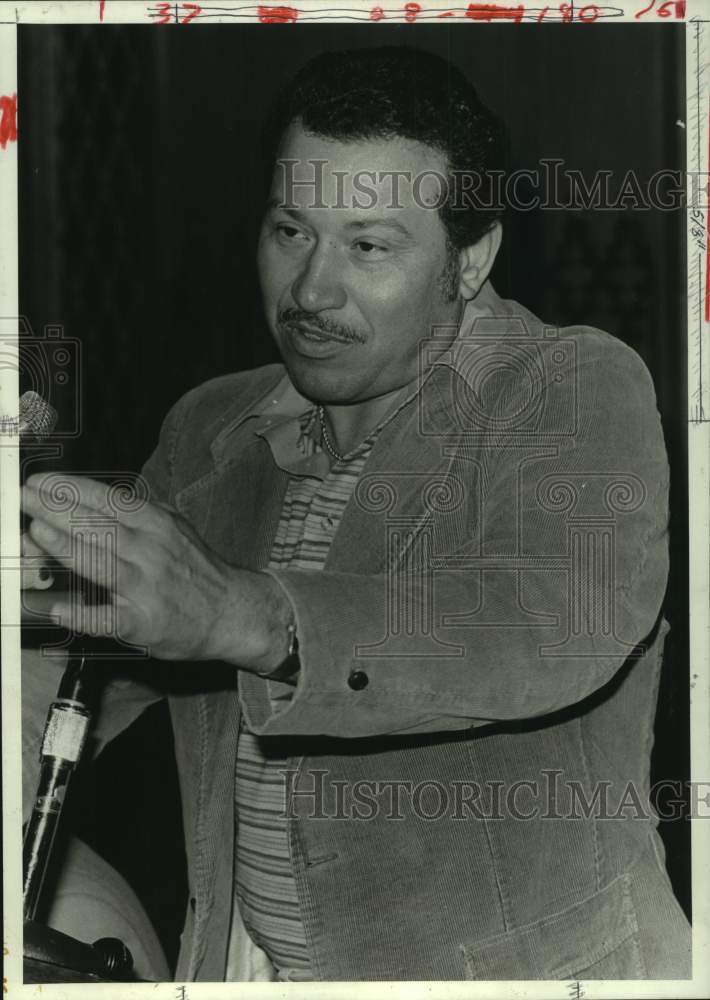 1984 Press Photo Lionel Taylor, new football coach at Texas Southern University- Historic Images