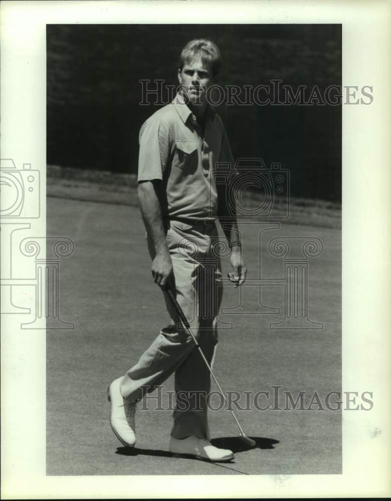1986 Press Photo Golfer Payne Stewart in long pants vs. his usual knickers- Historic Images