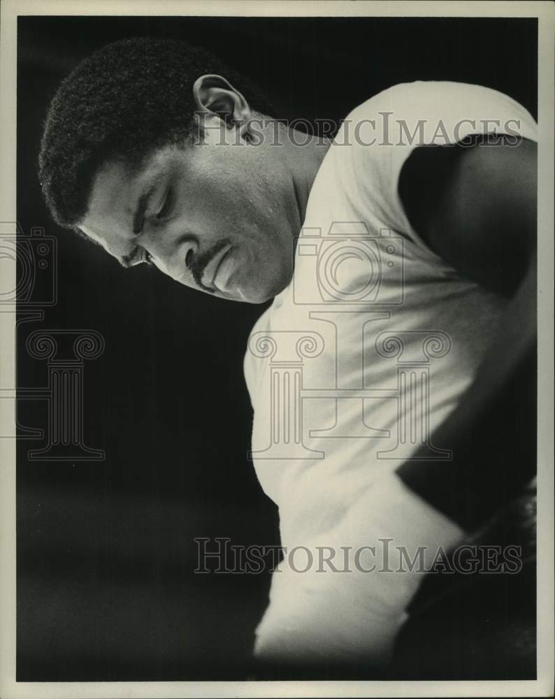 1969 Press Photo Boxer Ernie Terrell - hcs21892- Historic Images