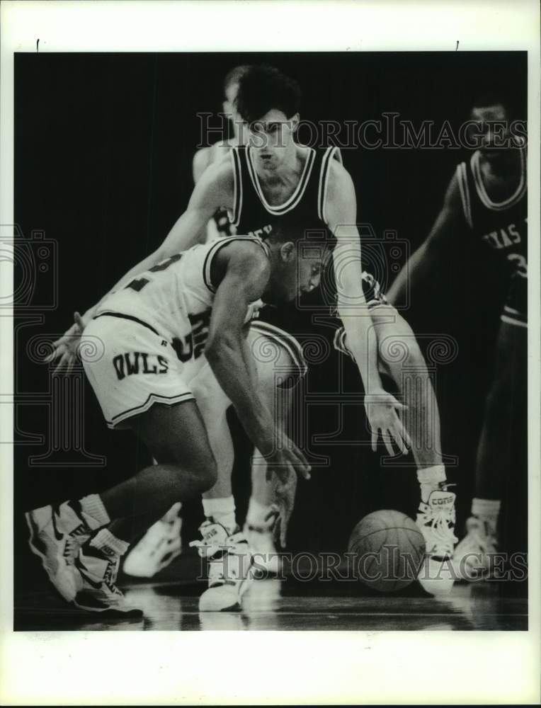1990 Press Photo Rice and Texas Tech play men's college basketball - hcs22227- Historic Images