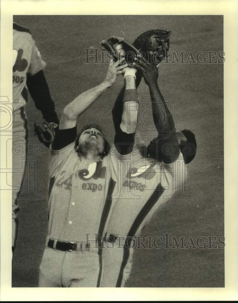 1982 Press Photo Montreal Expos baseball players Brad Mills &amp; Al Oliver collide- Historic Images