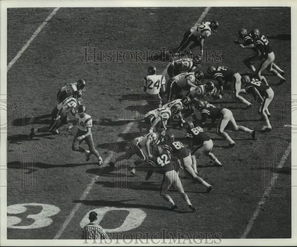 1961 Press Photo College football players in action at the Sugar Bowl- Historic Images