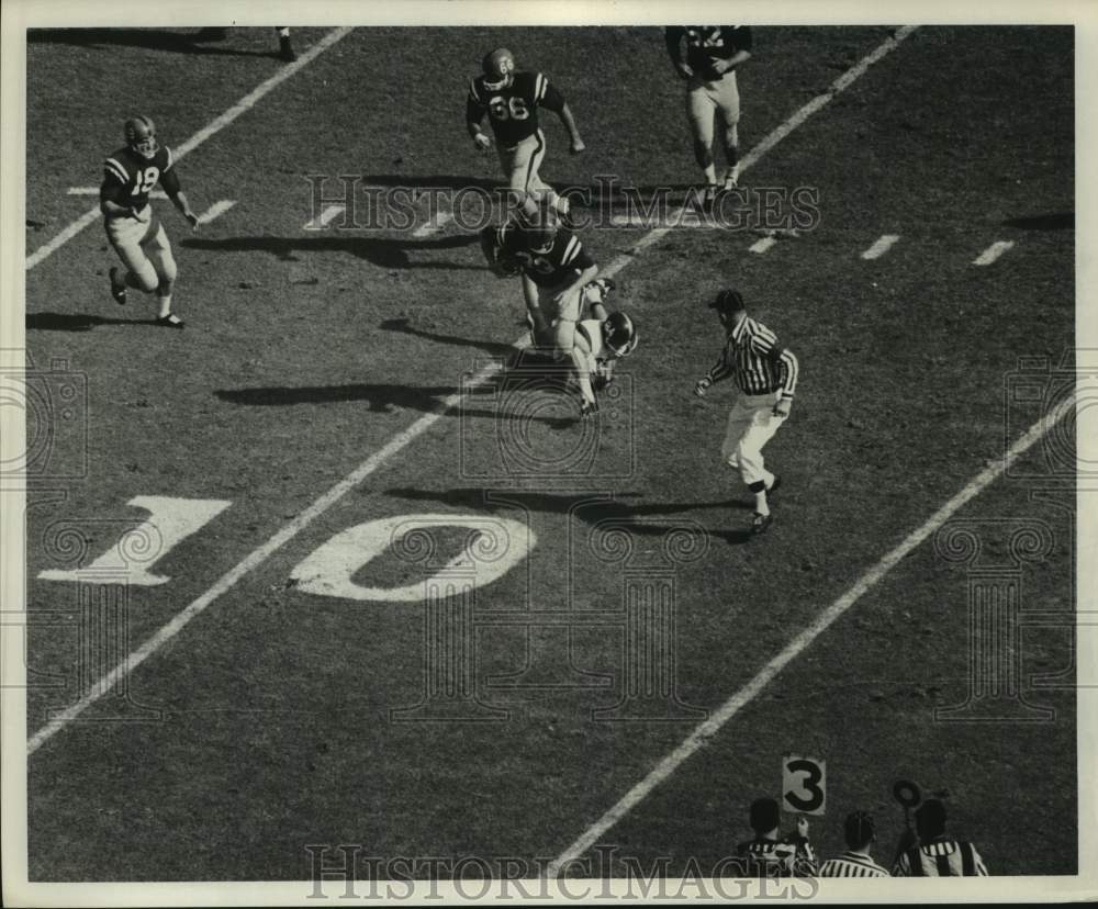 1961 Press Photo College football players in action at the Sugar Bowl- Historic Images