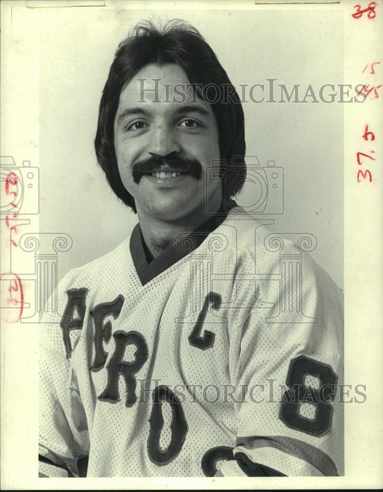 1979 Press Photo Houston Aeros hockey player Terry Ruskowski - hcs23120- Historic Images