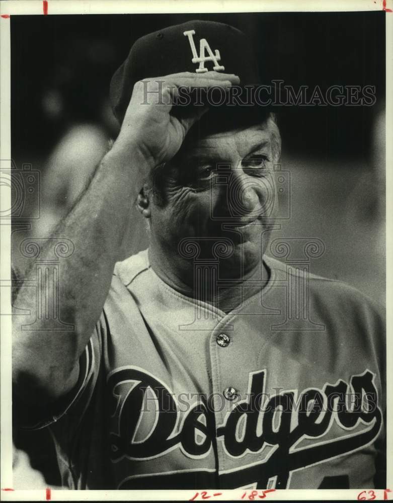 1982 Press Photo Los Angeles Dodgers baseball manager Tommy Lasorda - hcs23504- Historic Images