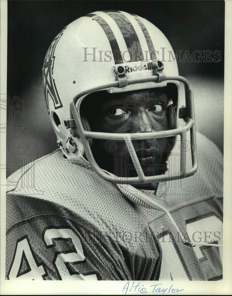 1976 Press Photo Houston Oilers football player Alfie Taylor - hcs23554- Historic Images