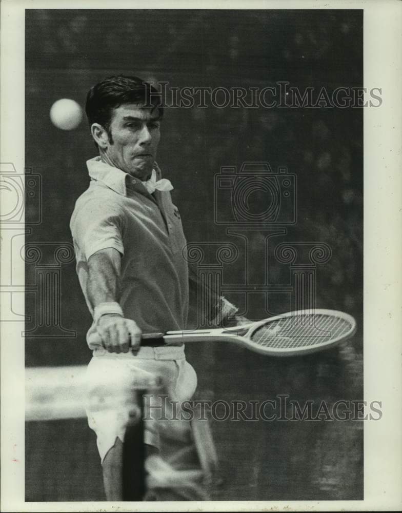 1976 Press Photo Tennis player Ken Rosewall - hcs23659- Historic Images