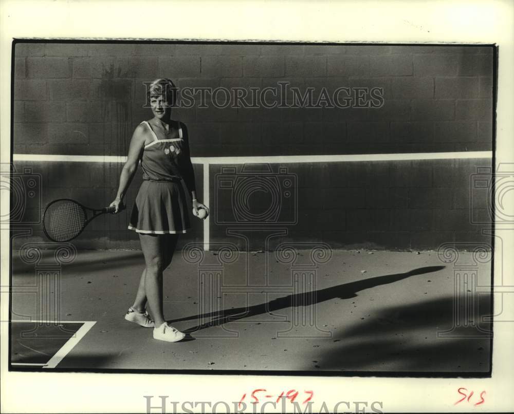 1983 Press Photo Houston Ladies Tennis Association president Ann Golden- Historic Images