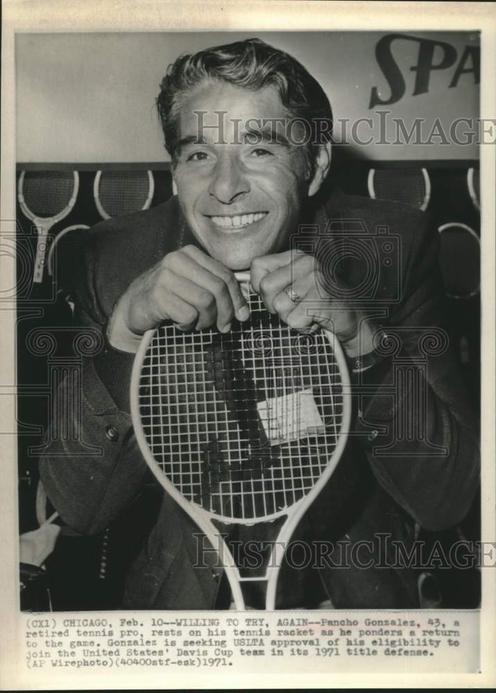 1971 Press Photo Tennis player Pancho Gonzales in Chicago - hcs24601- Historic Images