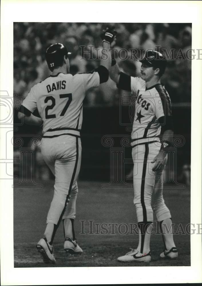 1987 Press Photo Houston Astros baseball players Glenn Davis and Denny Walling- Historic Images