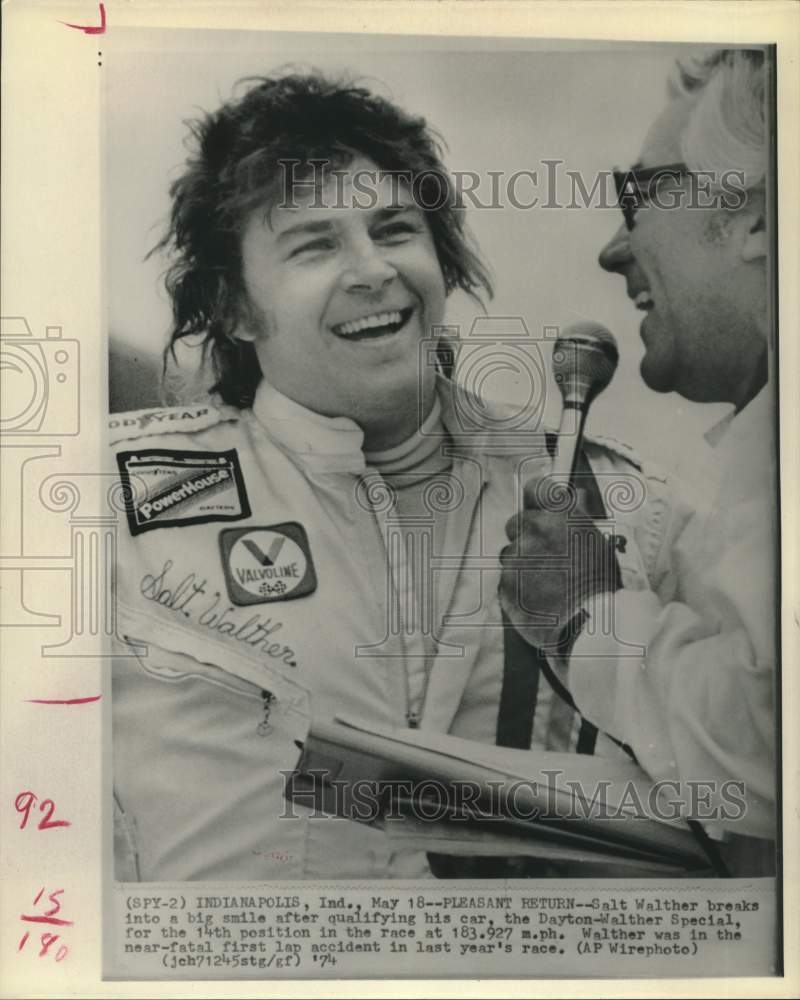 1974 Press Photo Salt Walther qualifies his car for Indianapolis 500 auto race- Historic Images