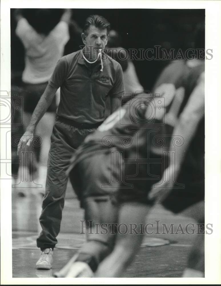 1990 Press Photo NBA basketball coach Paul Westhead - hcs24691- Historic Images