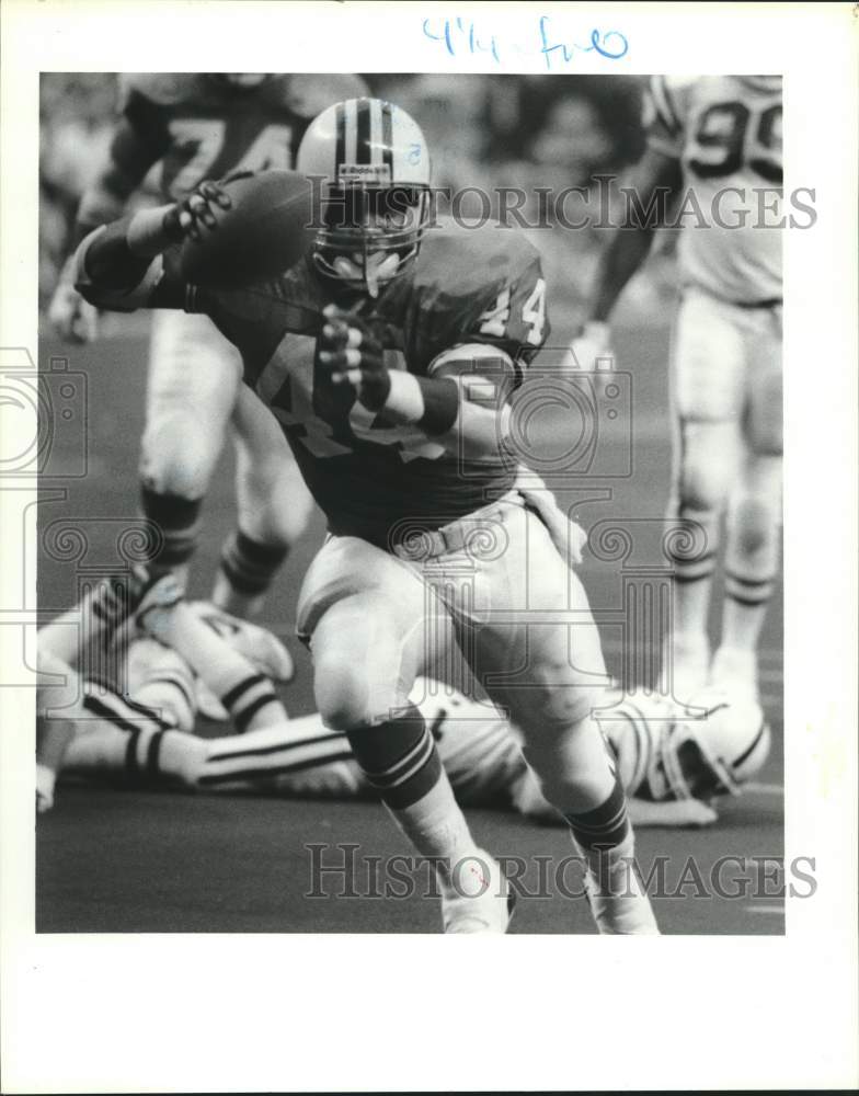 1990 Press Photo Oilers Lorenzo White scores second touchdown of the game- Historic Images