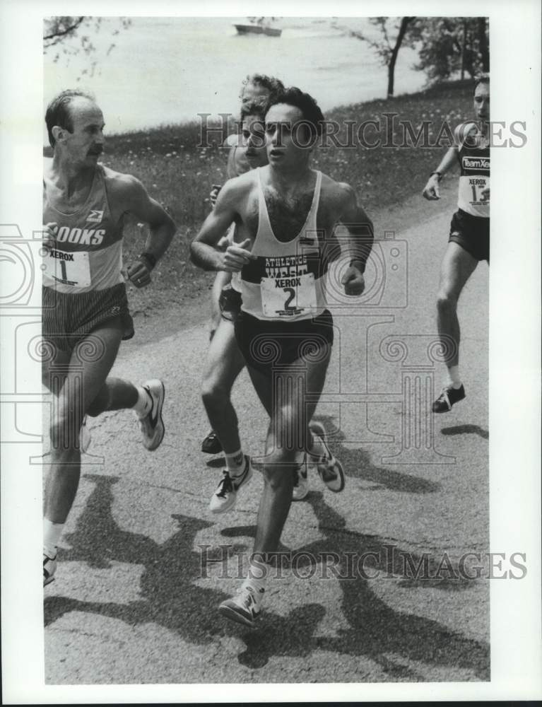 1984 Press Photo Marathoner Alberto Salazar (2) - hcs24842- Historic Images