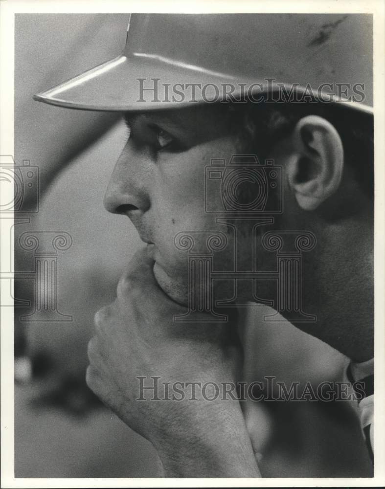 1977 Press Photo Houston Astros baseball player Roger Metzger - hcs24976- Historic Images