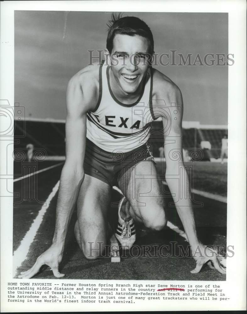 1971 Press Photo Texas' Dave Morton in Astrodome-Federation Track & Field Meet- Historic Images