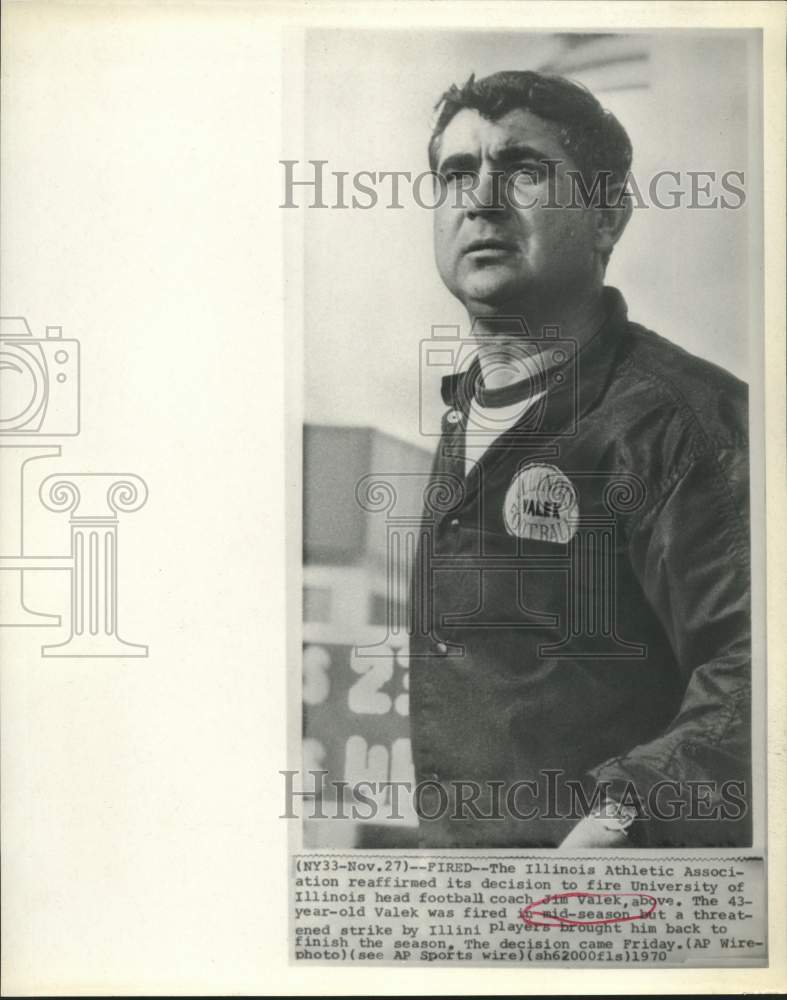 1970 Press Photo Former University of Illinois football coach Jim Valek- Historic Images