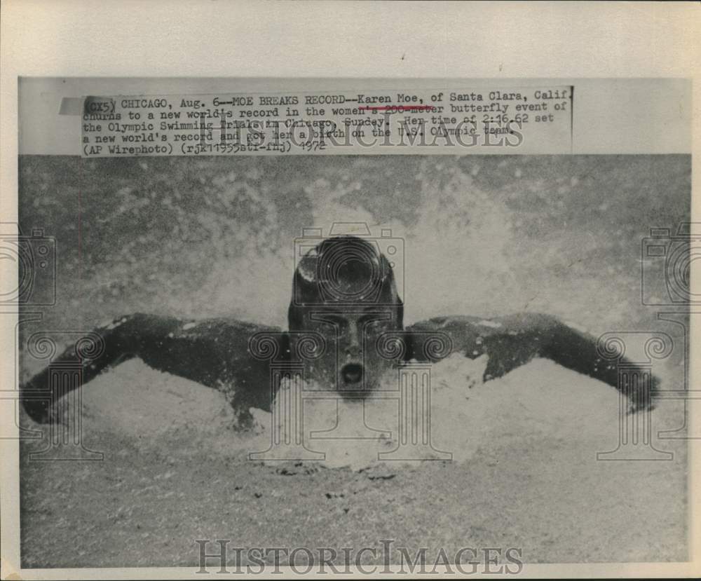 1972 Press Photo Swimmer Karen Moe sets a butterfly world record in Chicago- Historic Images