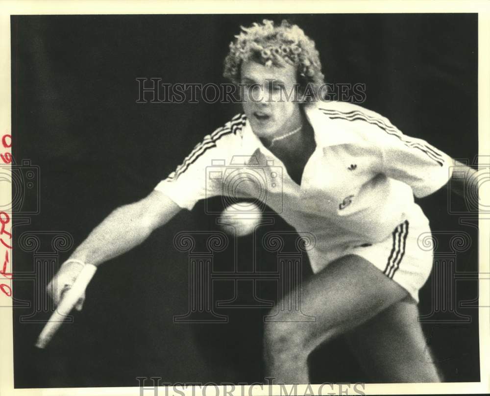 1980 Press Photo USC tennis player Robert Van&#39;t Hof - hcs25866- Historic Images