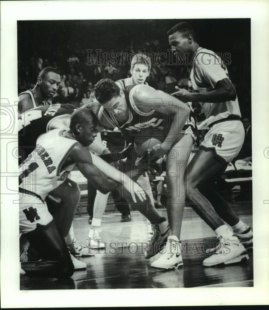 1990 Press Photo Rice and Houston play men's college basketball - hcs26000- Historic Images