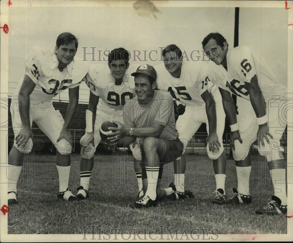 1972 Press Photo University of St. Thomas football players and - hcs26094- Historic Images