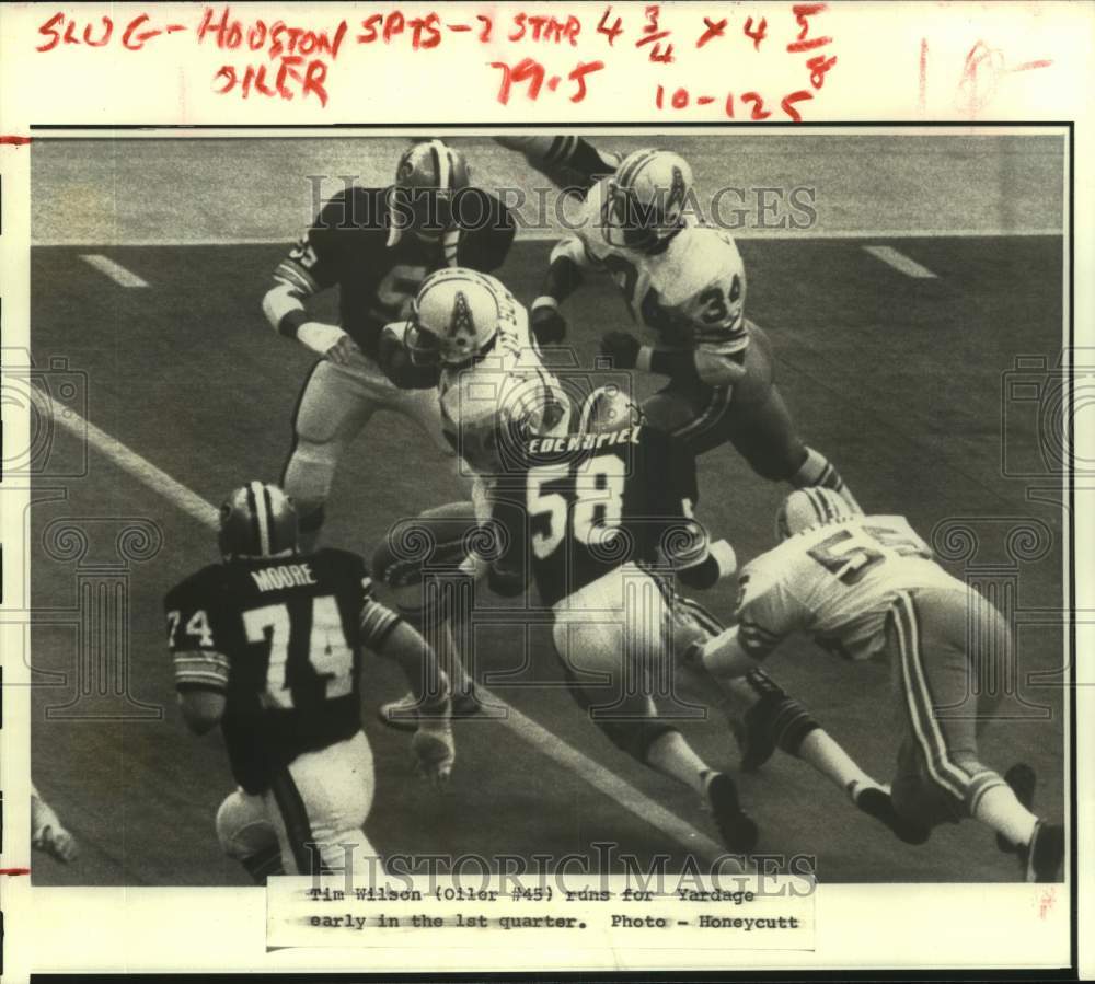 1979 Press Photo Houston Oilers football player Tim Wilson #45 runs in game- Historic Images