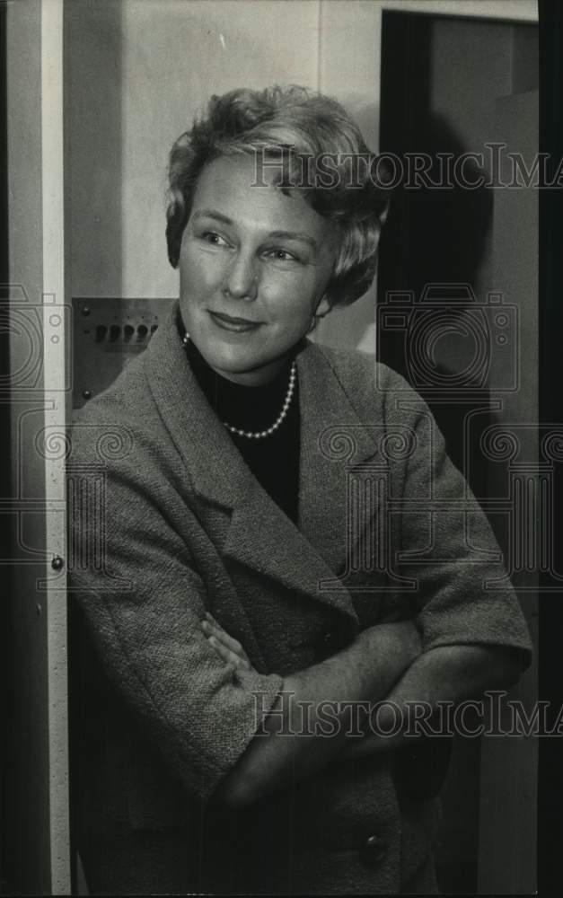 1964 Press Photo Golfer Mickey Wright Associated Press Woman Athlete of the Year- Historic Images