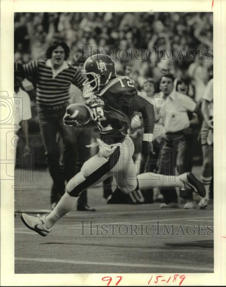1981 Press Photo University of Houston football player Lionel Wilson in action- Historic Images