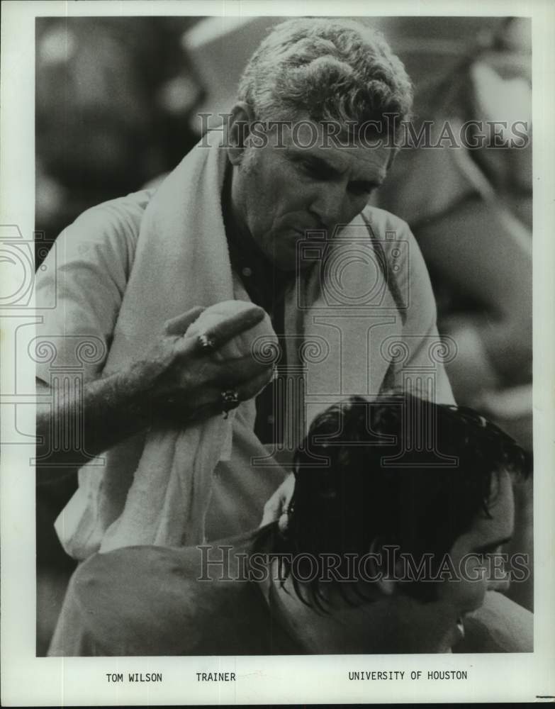 1983 Press Photo University of Houston football trainer Tom Wilson - hcs26374- Historic Images