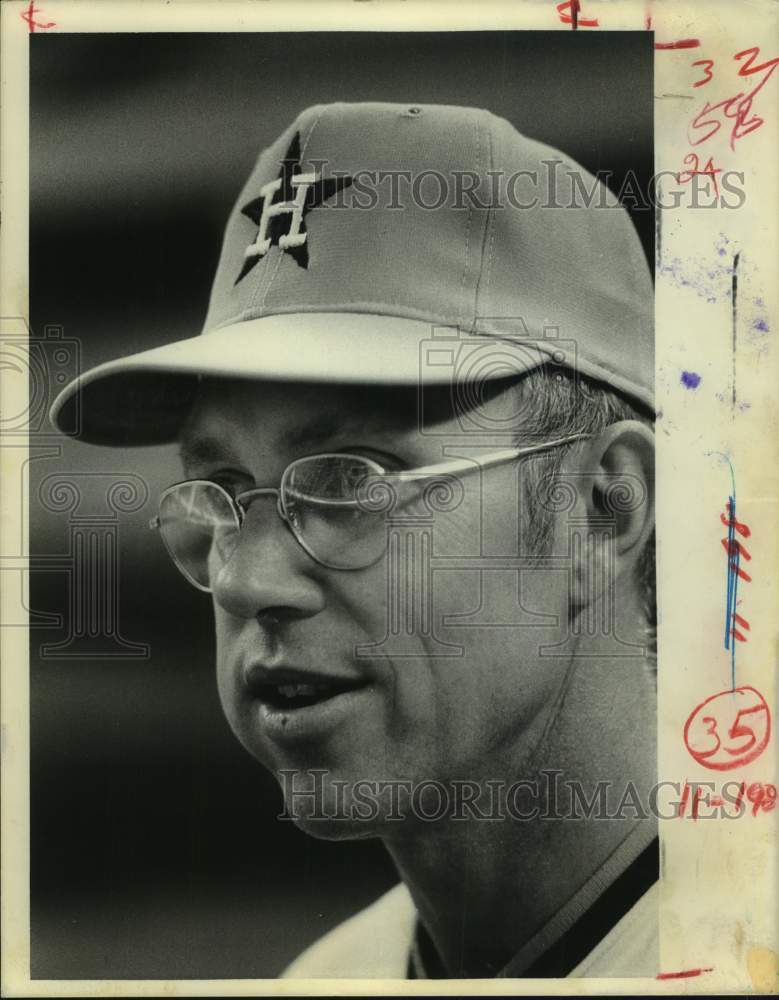 1975 Press Photo Houston Astros manager Bill Virdon - hcs26611- Historic Images