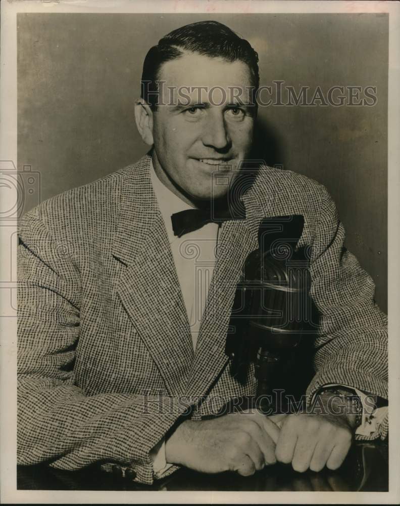 1956 Press Photo Jim Leaming, Television Sports Commentator - hcs27902- Historic Images