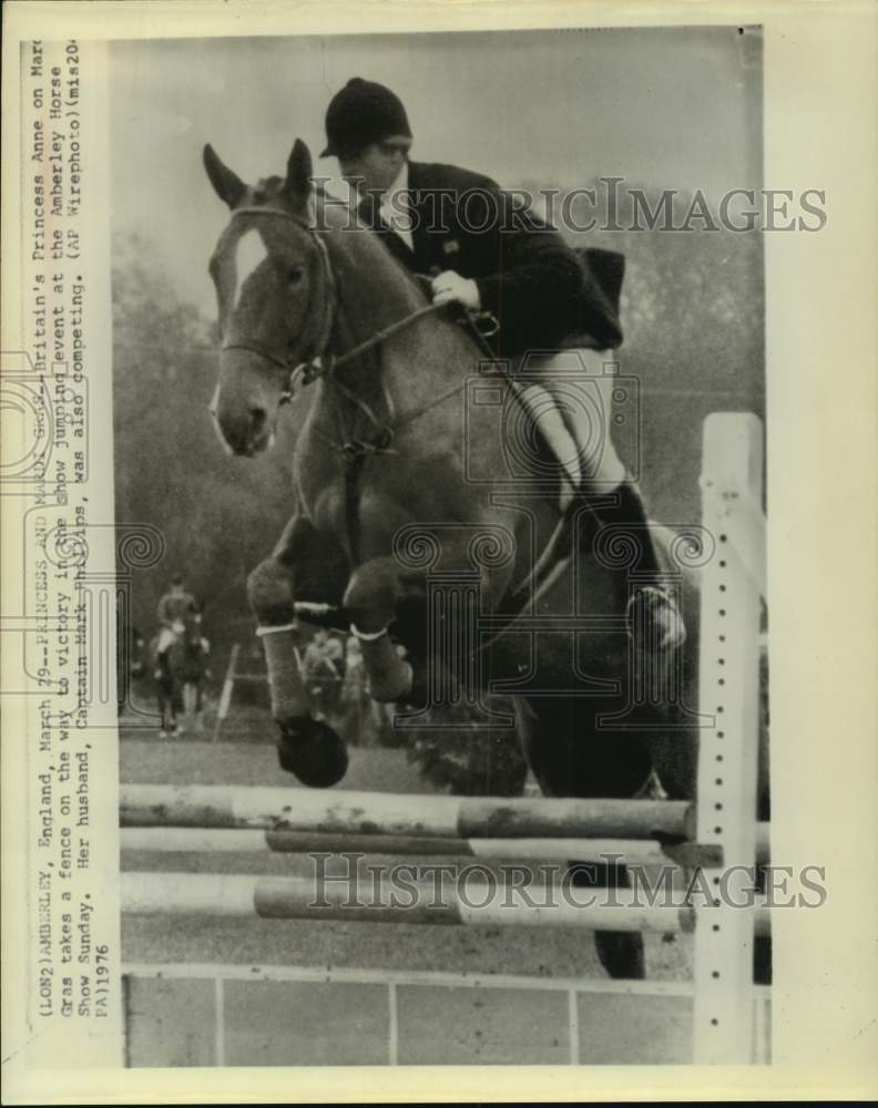 1976 Press Photo Britain&#39;s Princess Anne on a horse, Mardi Gras in jumping event